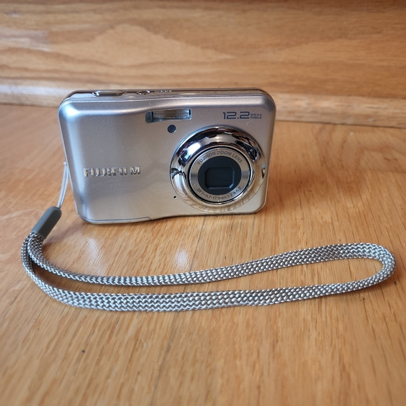 Fujifilm Other - Fujifilm A200 Digital Camera